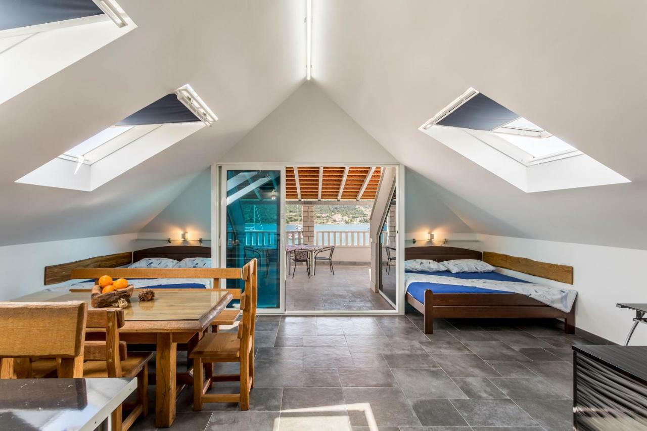 Villa Luce Vinišće Εξωτερικό φωτογραφία